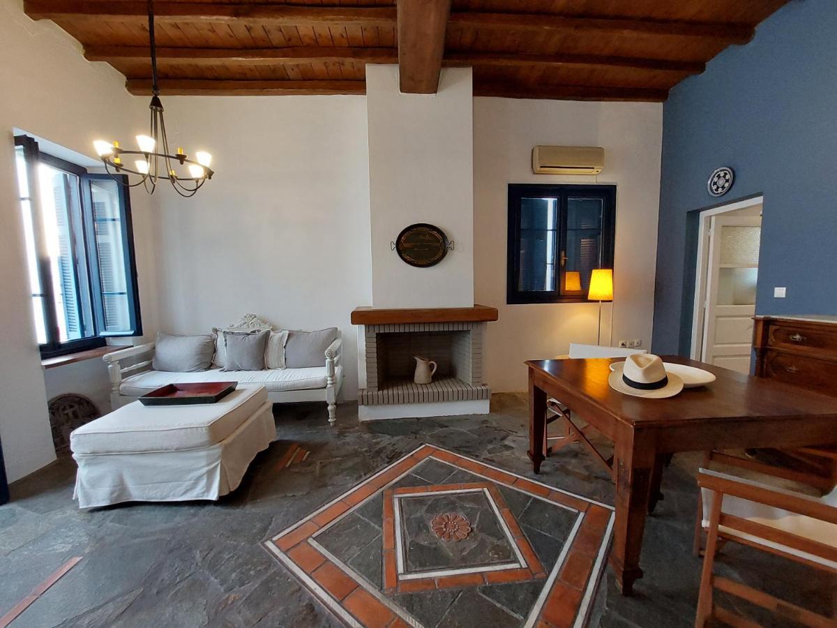 G-House Of Tinos Vila Exterior foto