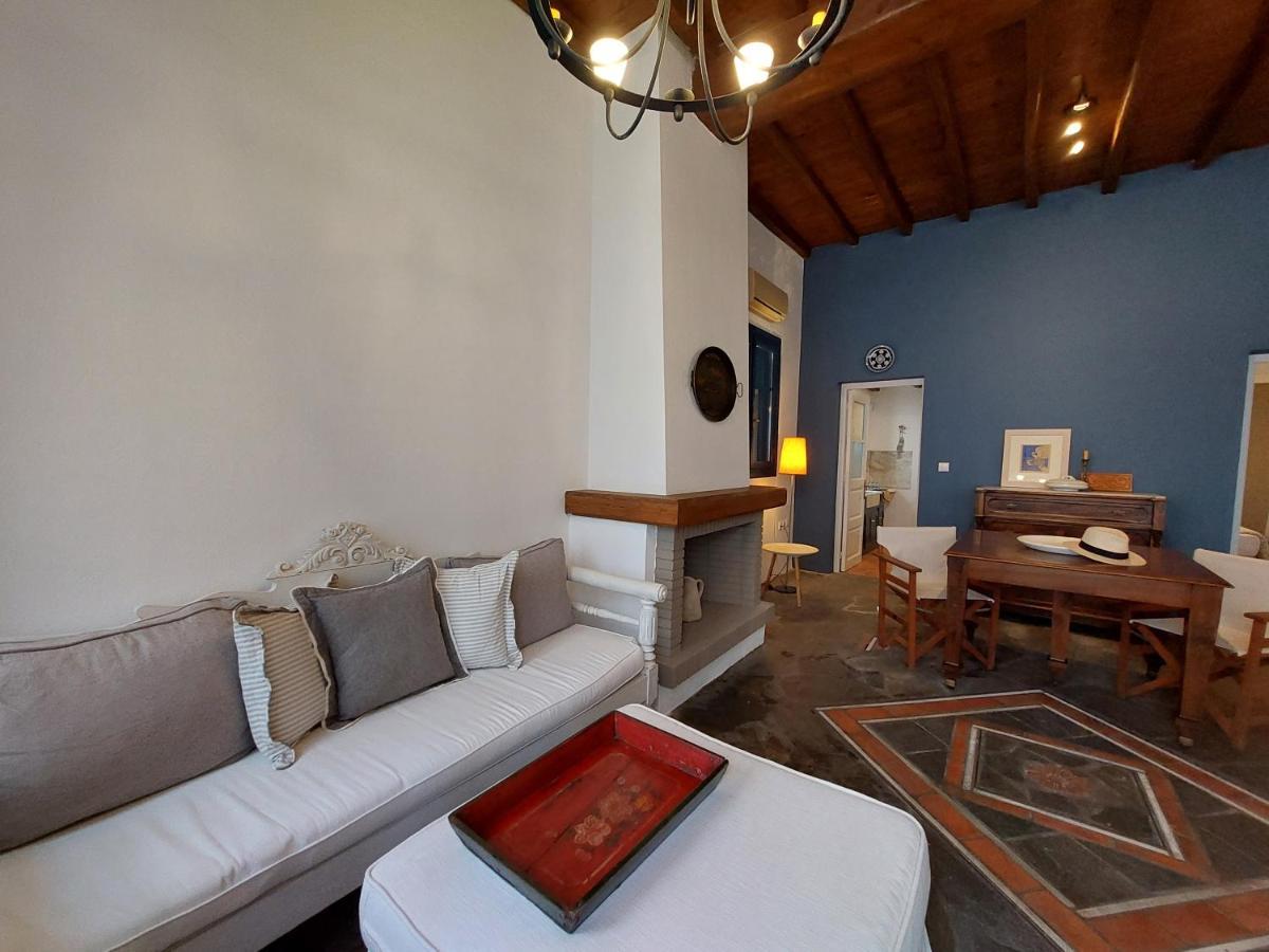 G-House Of Tinos Vila Exterior foto